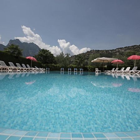 Hotel Villa Verde Torbole Sul Garda Eksteriør billede
