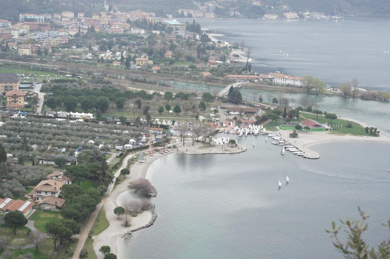 Hotel Villa Verde Torbole Sul Garda Eksteriør billede