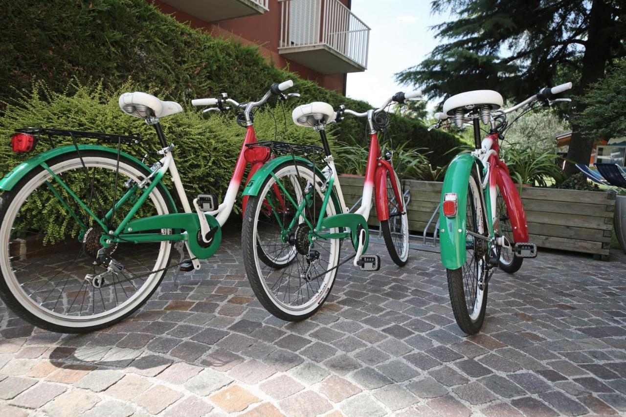 Hotel Villa Verde Torbole Sul Garda Eksteriør billede