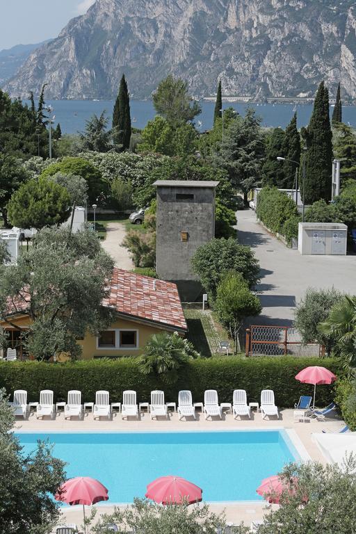 Hotel Villa Verde Torbole Sul Garda Eksteriør billede