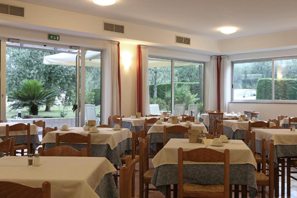 Hotel Villa Verde Torbole Sul Garda Eksteriør billede