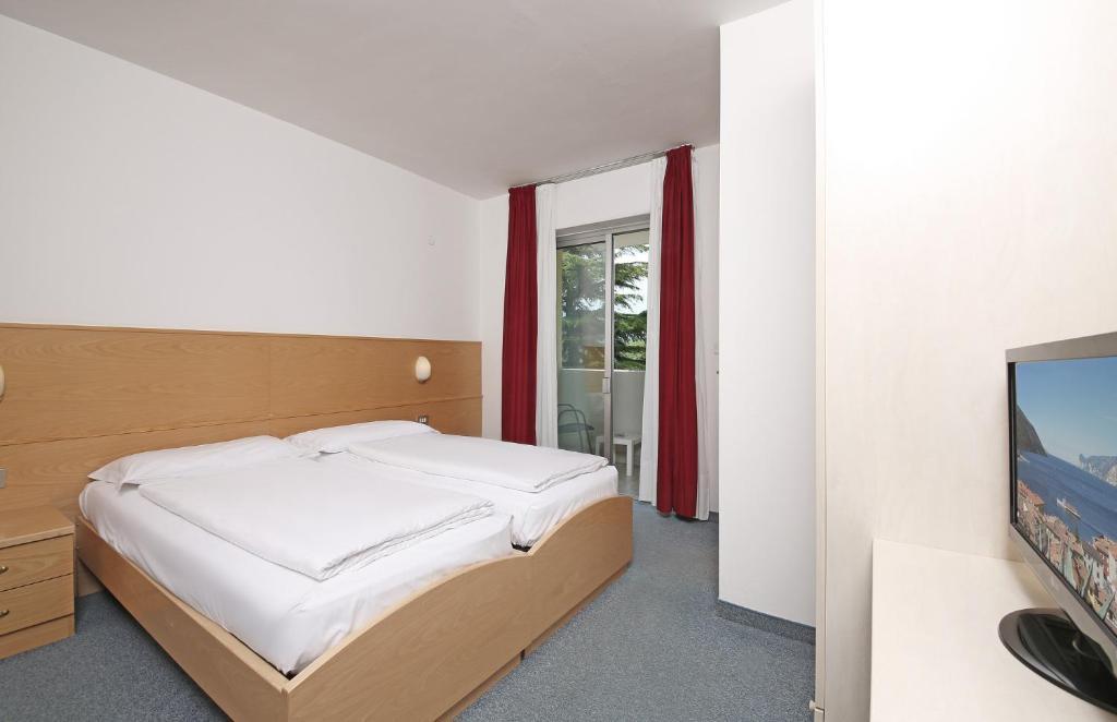 Hotel Villa Verde Torbole Sul Garda Eksteriør billede