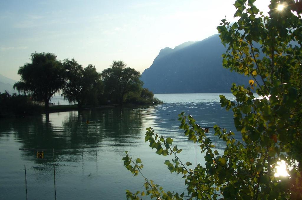 Hotel Villa Verde Torbole Sul Garda Eksteriør billede